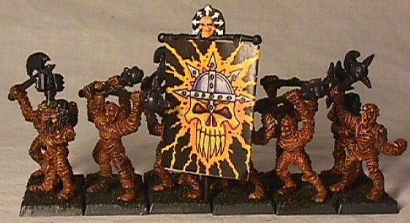 Tommy-Punk-mummies1.jpg (50945 bytes)